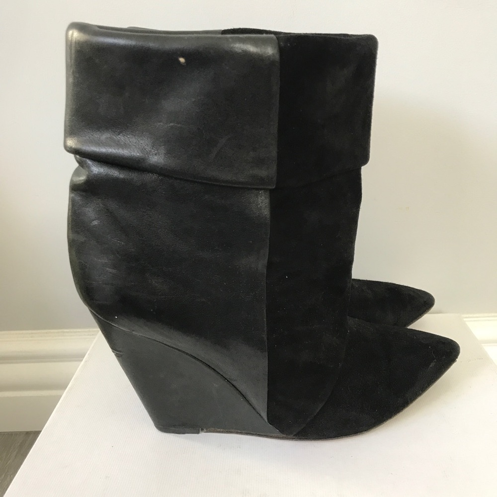 Isabel Marant Amely Black Leather and Suede boot